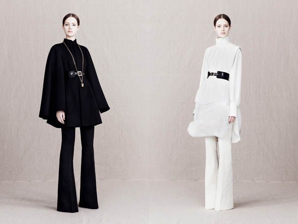 Pantalon ni Alexander McQueen