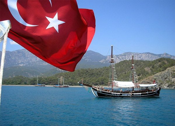 Mga Piyesta Opisyal sa Turkey sa taglagas - sa apat na dagat